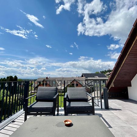 Hisa Trelc- Sobe Hotell Komenda Exteriör bild