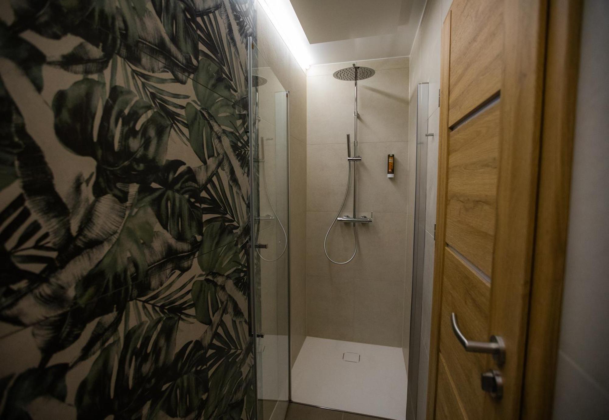 Hisa Trelc- Sobe Hotell Komenda Exteriör bild