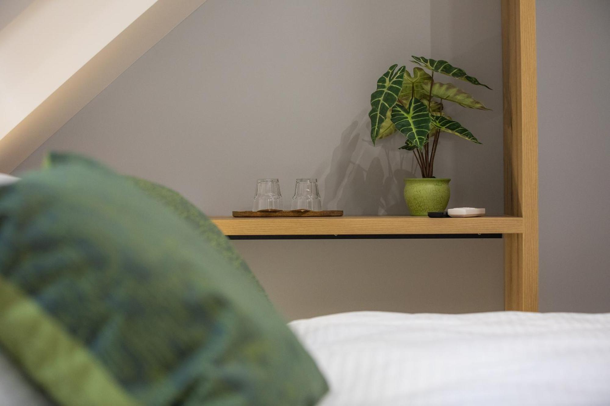 Hisa Trelc- Sobe Hotell Komenda Exteriör bild