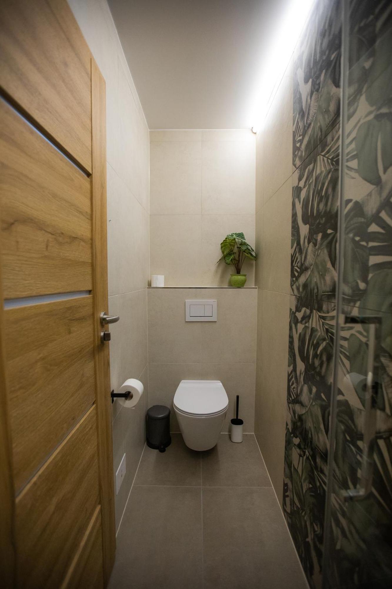 Hisa Trelc- Sobe Hotell Komenda Exteriör bild